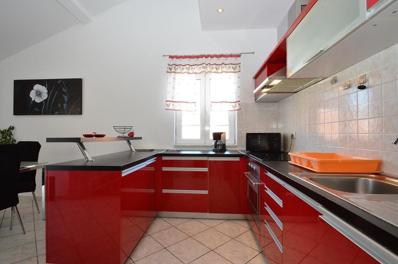 House Luciana Hotel Mali Lošinj Eksteriør billede